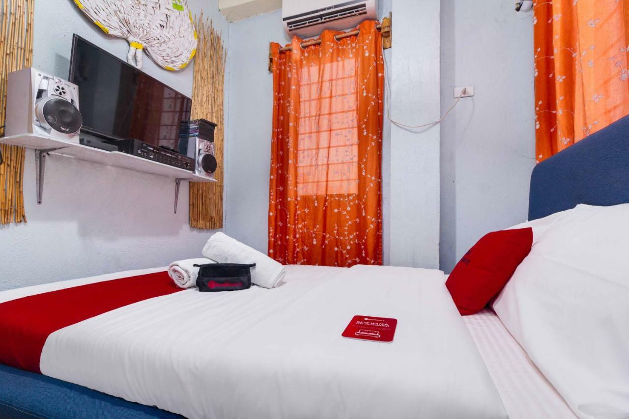 Hotel Reddoorz @ Zapatera Cebu Stadt Exterior foto